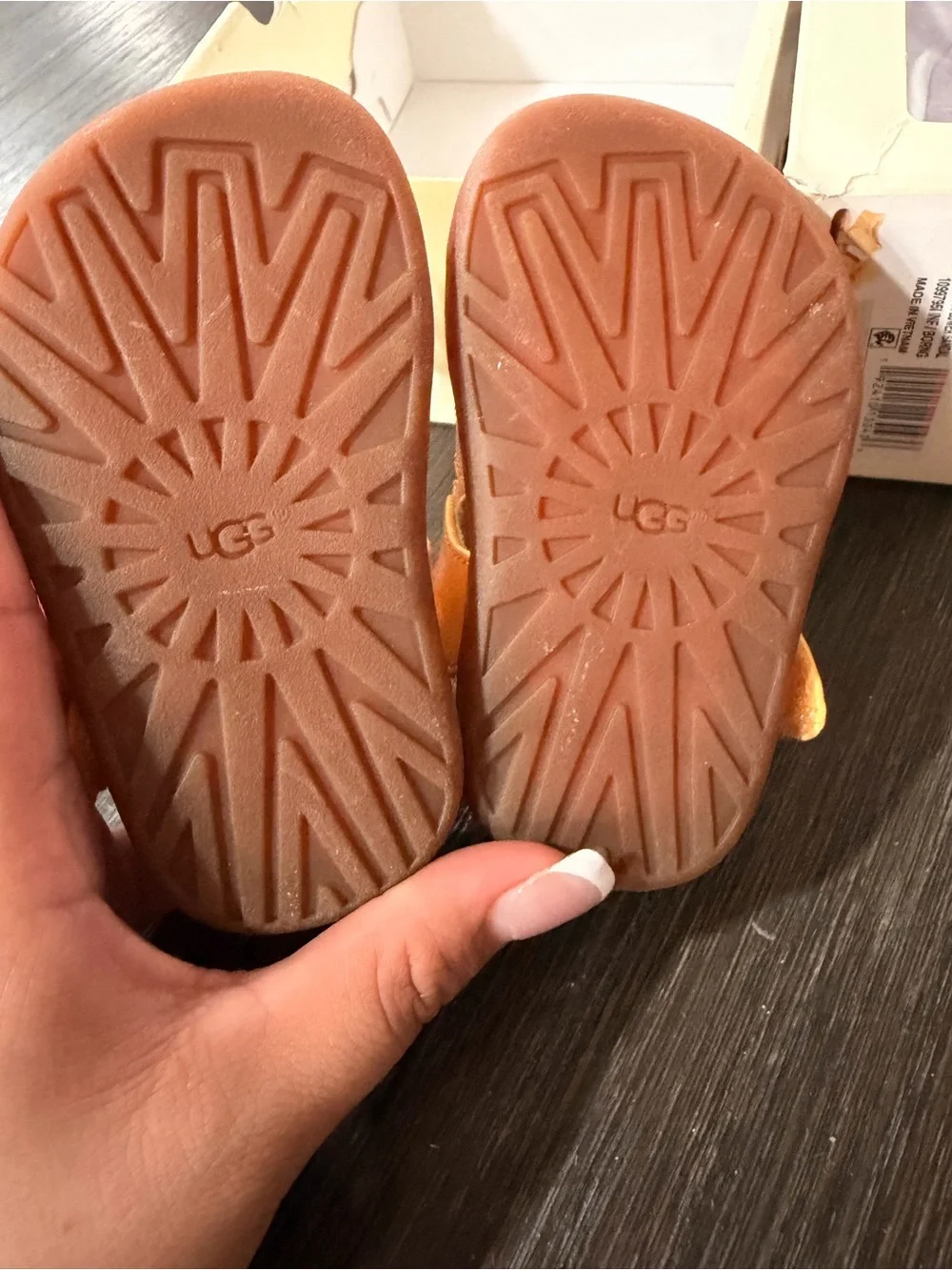 UGG bright orange